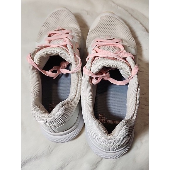 Nike Womens Athletic Shoes Sneakers Run Swift 2 Summit White Pink Gray Size 10.5 - Picture 5 of 8
